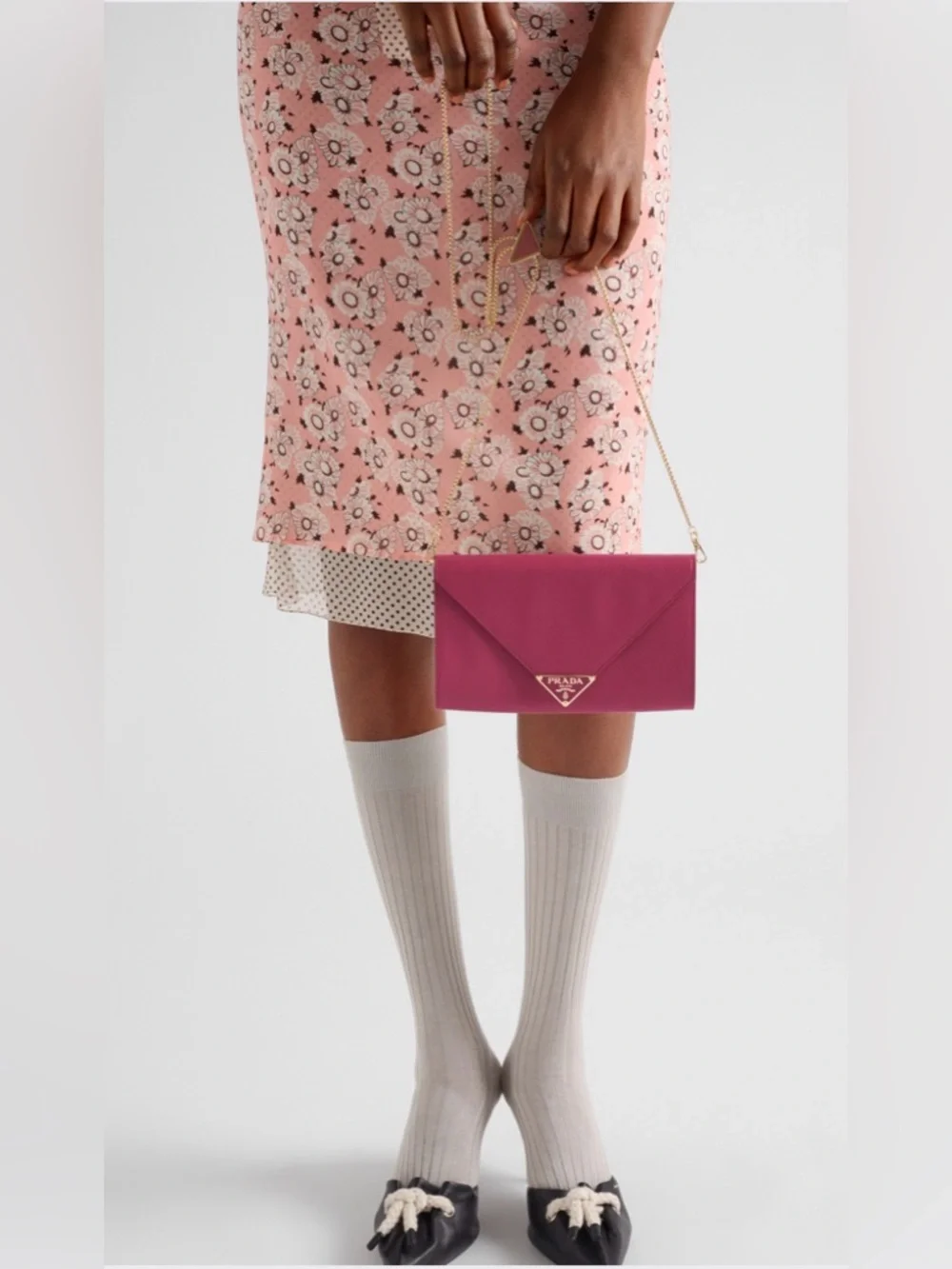 Prada mini Saffiano Leather Envelope Crossbody with Gold Chain - Picture 7 of 12